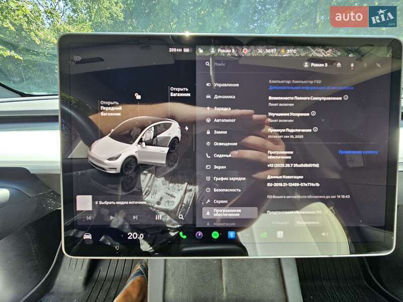 Позашляховик / Кросовер Tesla Model Y 2023 в Тернополі