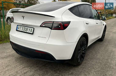 Внедорожник / Кроссовер Tesla Model Y 2021 в Киеве