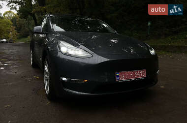 Внедорожник / Кроссовер Tesla Model Y 2023 в 