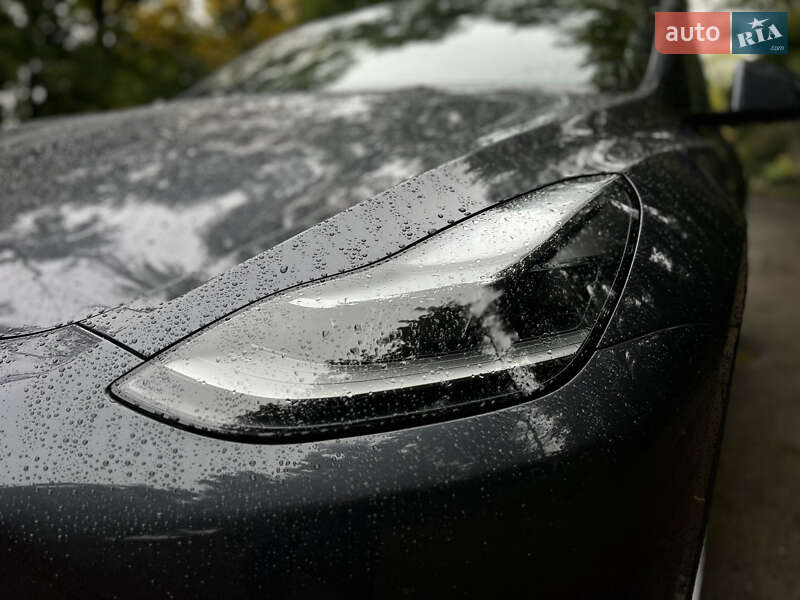 Позашляховик / Кросовер Tesla Model Y 2023 в Львові