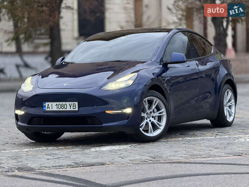 Внедорожник / Кроссовер Tesla Model Y 2021 в 