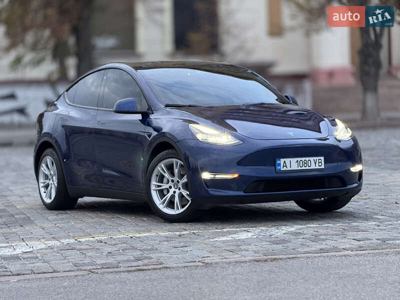Позашляховик / Кросовер Tesla Model Y 2021 в Харкові