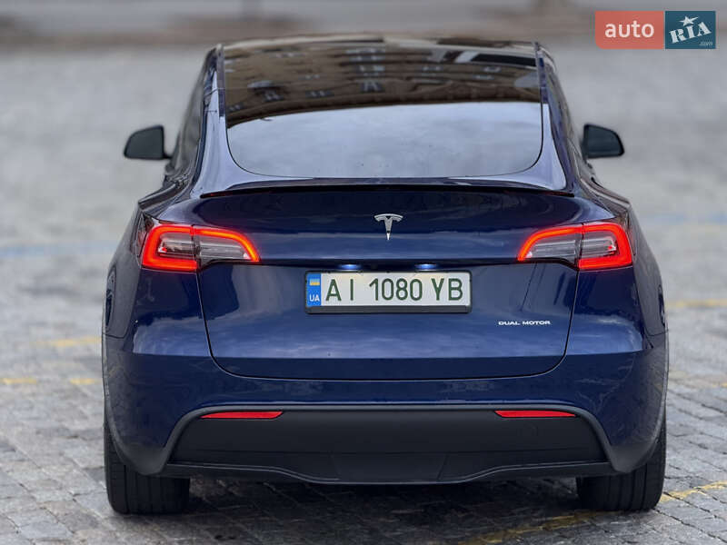 Позашляховик / Кросовер Tesla Model Y 2021 в Харкові