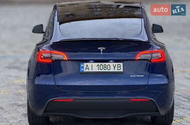 Внедорожник / Кроссовер Tesla Model Y 2021 в 