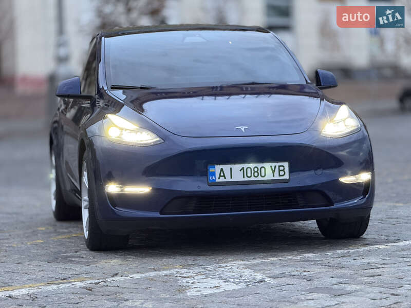 Позашляховик / Кросовер Tesla Model Y 2021 в Харкові