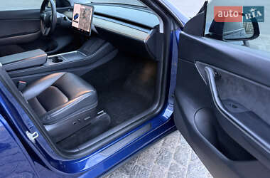Внедорожник / Кроссовер Tesla Model Y 2021 в 