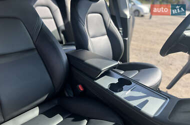 Внедорожник / Кроссовер Tesla Model Y 2023 в 