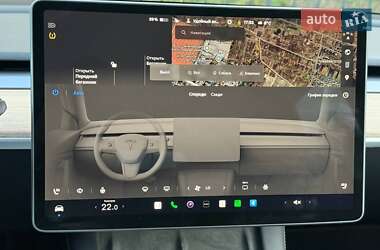 Позашляховик / Кросовер Tesla Model Y 2023 в 