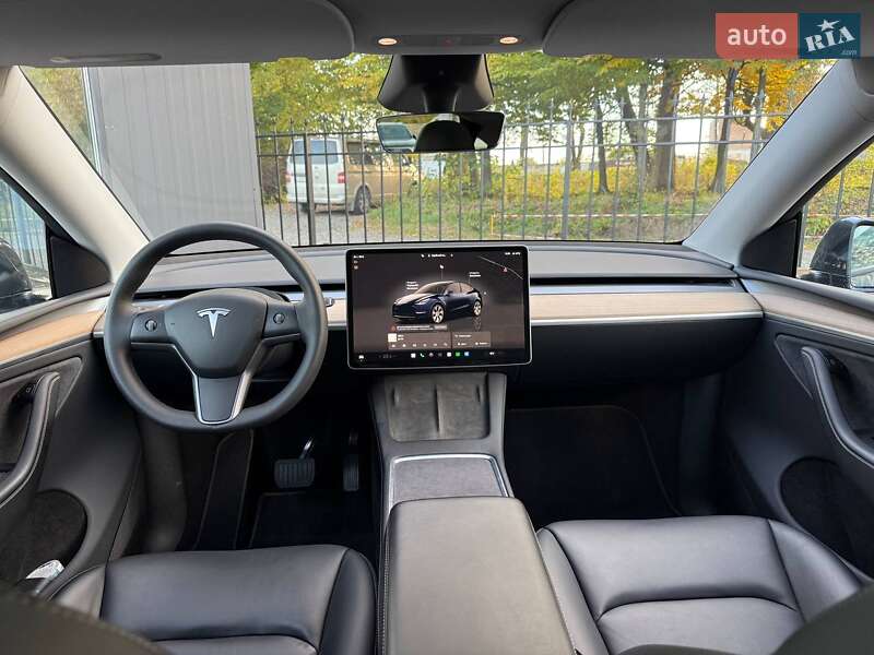 Позашляховик / Кросовер Tesla Model Y 2023 в Хмельницькому