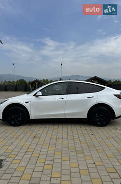 Внедорожник / Кроссовер Tesla Model Y 2022 в 