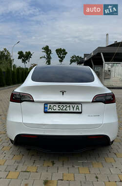 Внедорожник / Кроссовер Tesla Model Y 2022 в 