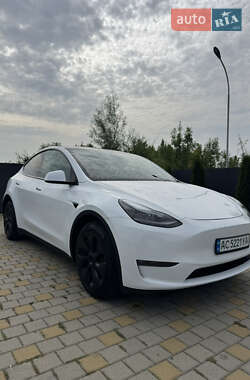 Внедорожник / Кроссовер Tesla Model Y 2022 в 