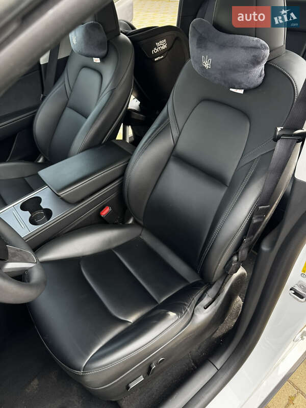 Позашляховик / Кросовер Tesla Model Y 2022 в Іршаві фото 22 Позашляховик / Кросовер Tesla Model Y 2022 в Іршаві