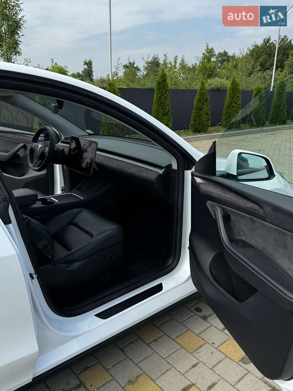 Позашляховик / Кросовер Tesla Model Y 2022 в Іршаві фото 24 Позашляховик / Кросовер Tesla Model Y 2022 в Іршаві