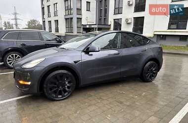 Позашляховик / Кросовер Tesla Model Y 2022 в 