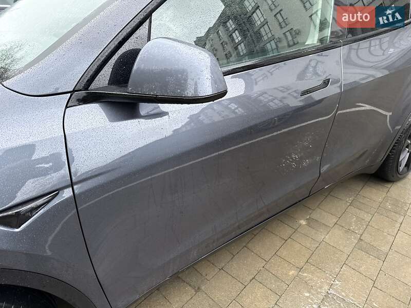 Внедорожник / Кроссовер Tesla Model Y 2022 в Львове