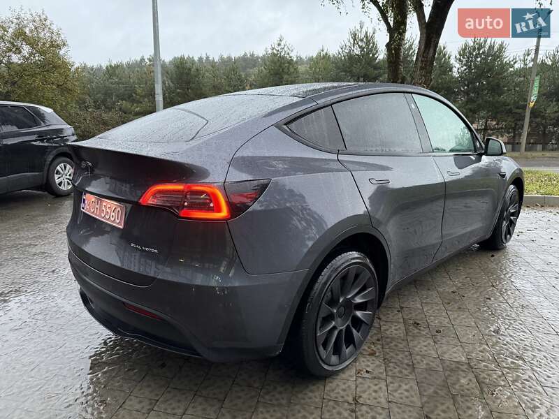 Внедорожник / Кроссовер Tesla Model Y 2022 в Львове