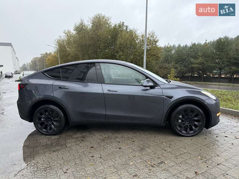 Внедорожник / Кроссовер Tesla Model Y 2022 в Львове