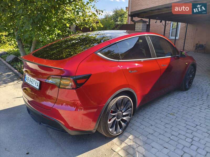 Внедорожник / Кроссовер Tesla Model Y 2024 в Виннице