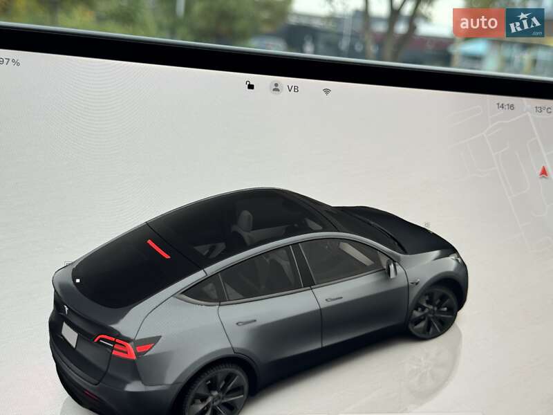 Позашляховик / Кросовер Tesla Model Y 2024 в Дніпрі