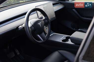 Внедорожник / Кроссовер Tesla Model Y 2021 в 