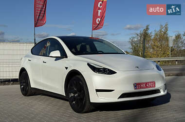 Внедорожник / Кроссовер Tesla Model Y 2024 в Ирпене
