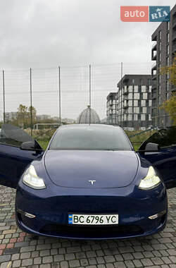 Позашляховик / Кросовер Tesla Model Y 2023 в 