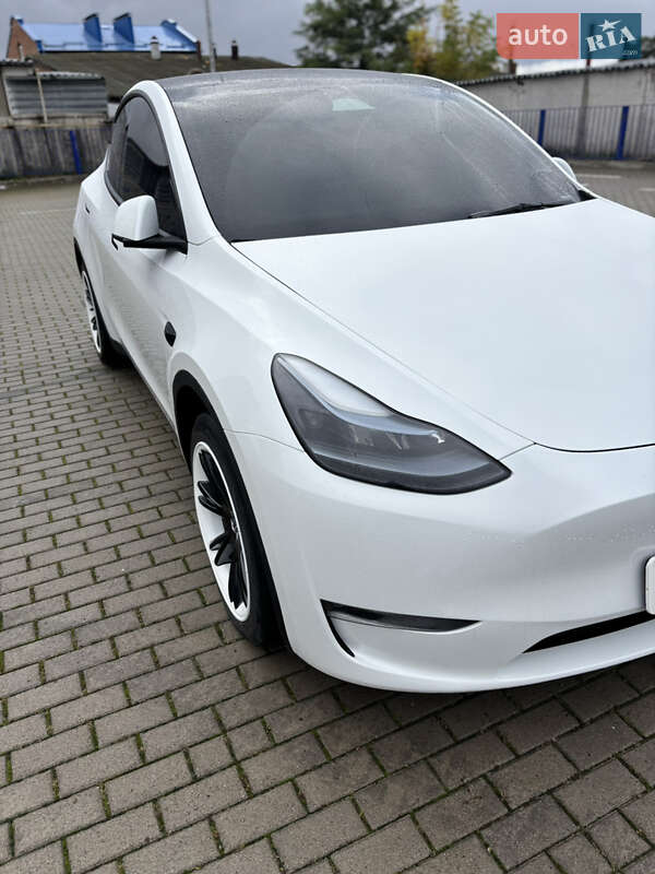 Внедорожник / Кроссовер Tesla Model Y 2023 в Тернополе фото 17 Внедорожник / Кроссовер Tesla Model Y 2023 в Тернополе