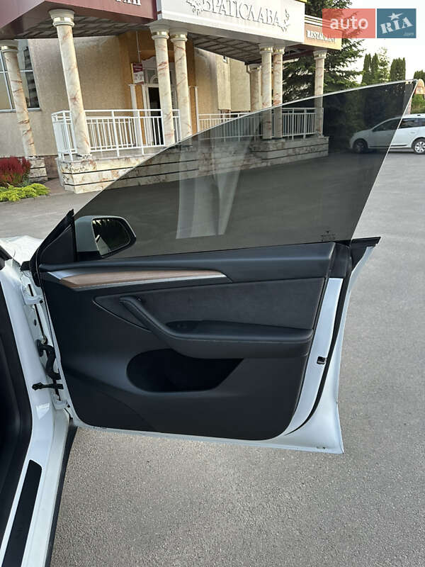 Внедорожник / Кроссовер Tesla Model Y 2023 в Тернополе фото 50 Внедорожник / Кроссовер Tesla Model Y 2023 в Тернополе