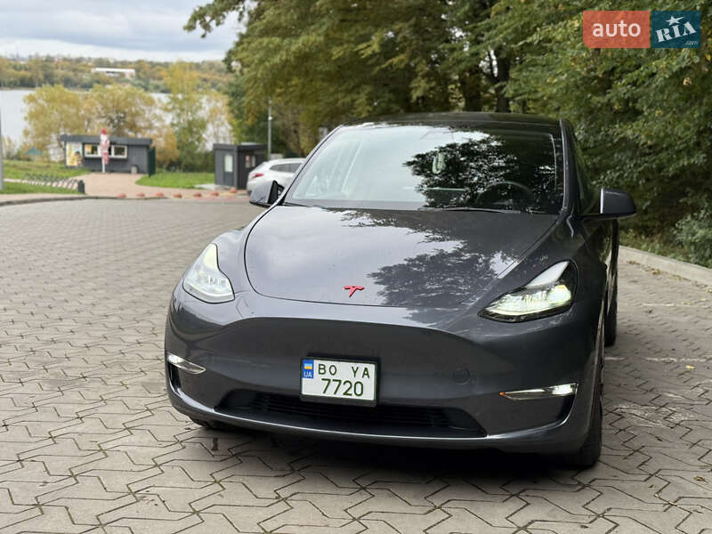 Внедорожник / Кроссовер Tesla Model Y 2023 в Тернополе фото 3 Внедорожник / Кроссовер Tesla Model Y 2023 в Тернополе
