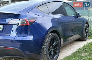 Внедорожник / Кроссовер Tesla Model Y 2022 в 