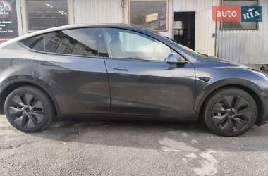 Внедорожник / Кроссовер Tesla Model Y 2024 в Тернополе