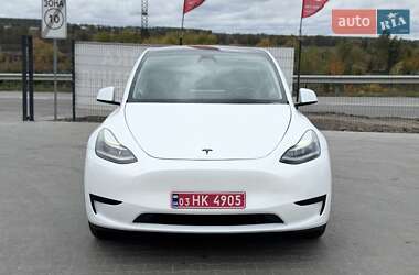 Позашляховик / Кросовер Tesla Model Y 2024 в 