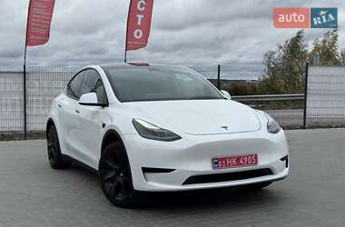 Позашляховик / Кросовер Tesla Model Y 2024 в 