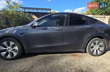 Внедорожник / Кроссовер Tesla Model Y 2022 в 