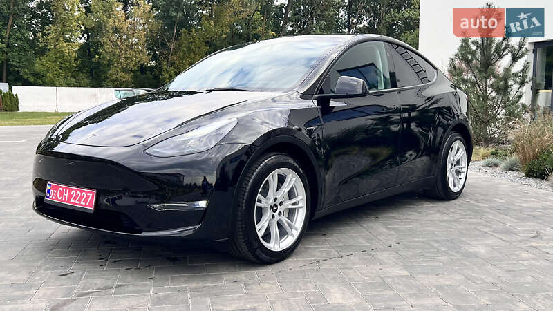 Внедорожник / Кроссовер Tesla Model Y 2023 в Луцке
