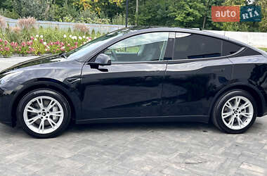 Внедорожник / Кроссовер Tesla Model Y 2023 в 