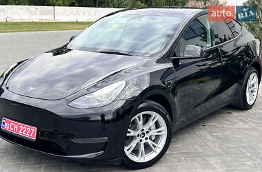 Внедорожник / Кроссовер Tesla Model Y 2023 в 