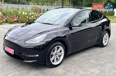 Внедорожник / Кроссовер Tesla Model Y 2023 в 