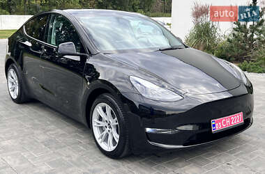 Внедорожник / Кроссовер Tesla Model Y 2023 в 