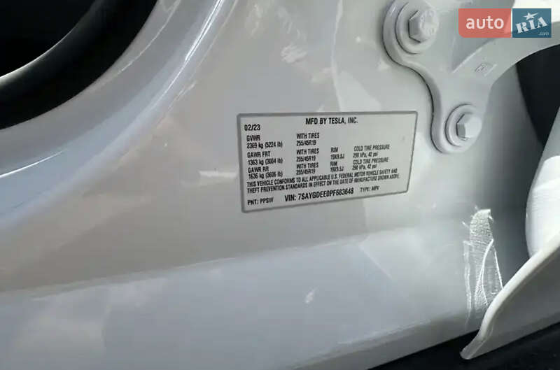 Позашляховик / Кросовер Tesla Model Y 2023 в Києві