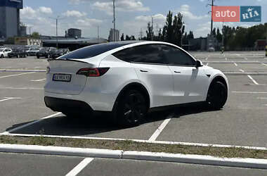Позашляховик / Кросовер Tesla Model Y 2023 в 