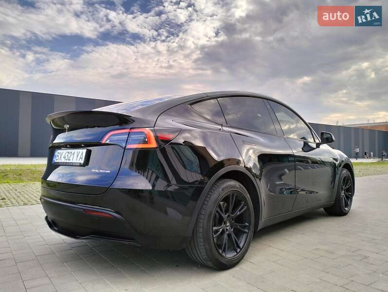 Позашляховик / Кросовер Tesla Model Y 2022 в Хмельницькому фото 9 Позашляховик / Кросовер Tesla Model Y 2022 в Хмельницькому