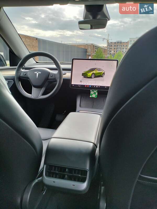 Позашляховик / Кросовер Tesla Model Y 2022 в Хмельницькому фото 34 Позашляховик / Кросовер Tesla Model Y 2022 в Хмельницькому