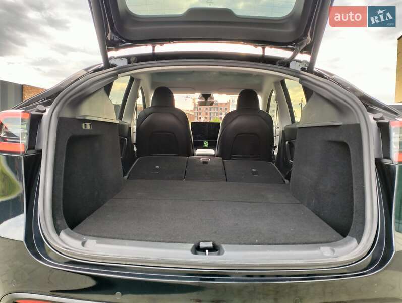 Позашляховик / Кросовер Tesla Model Y 2022 в Хмельницькому фото 43 Позашляховик / Кросовер Tesla Model Y 2022 в Хмельницькому