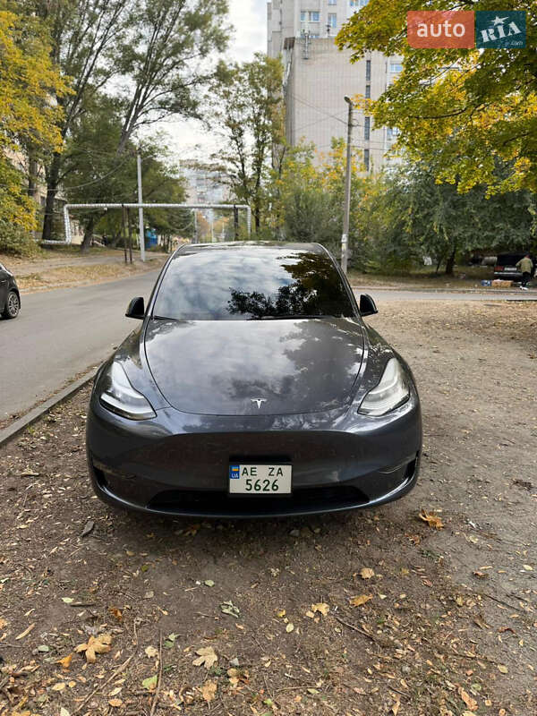 Позашляховик / Кросовер Tesla Model Y 2022 в Дніпрі