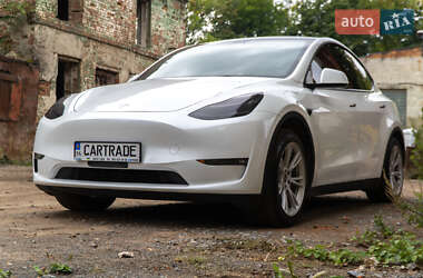 Позашляховик / Кросовер Tesla Model Y 2022 в Львові