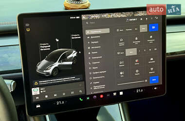 Внедорожник / Кроссовер Tesla Model Y 2020 в 