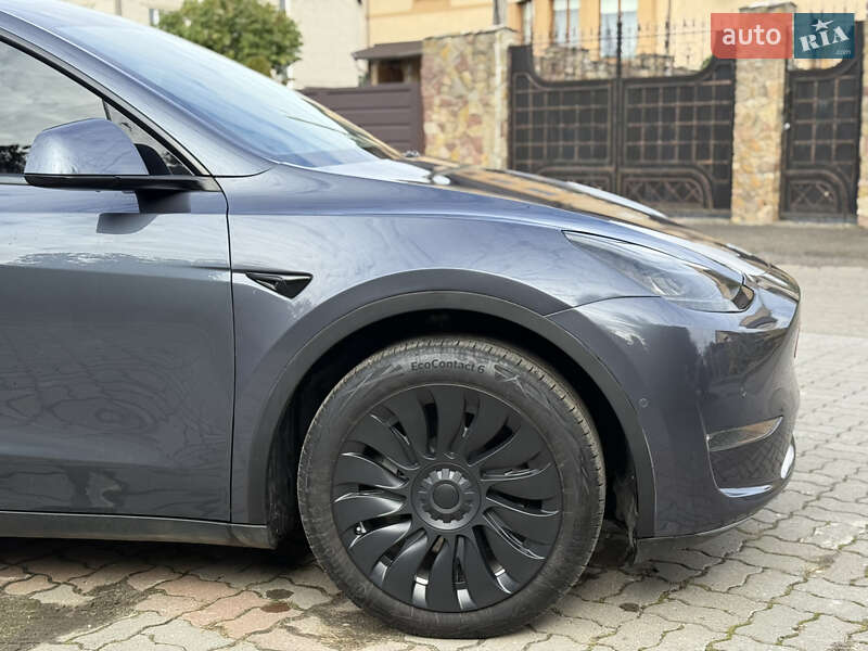 Позашляховик / Кросовер Tesla Model Y 2020 в Луцьку