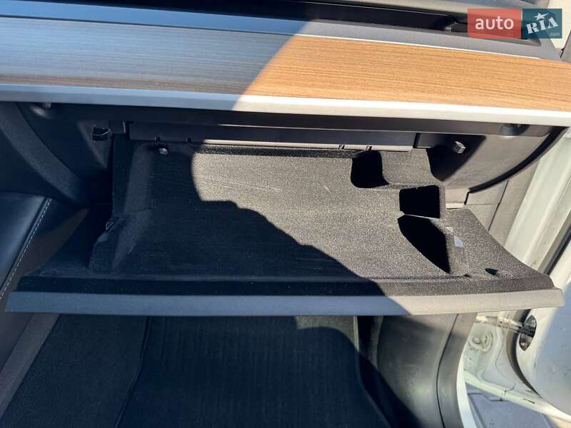 Внедорожник / Кроссовер Tesla Model Y 2022 в Львове фото 44 Внедорожник / Кроссовер Tesla Model Y 2022 в Львове